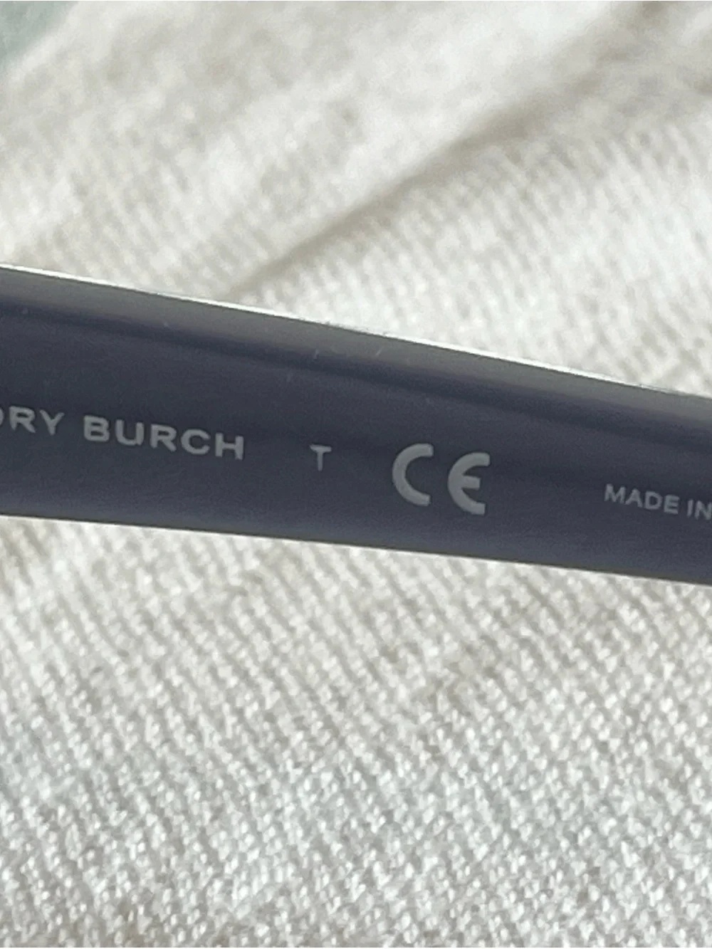 Tory Burch Blue Gradient Lens Round Sunglasses with Black Tortoiseshell Frame